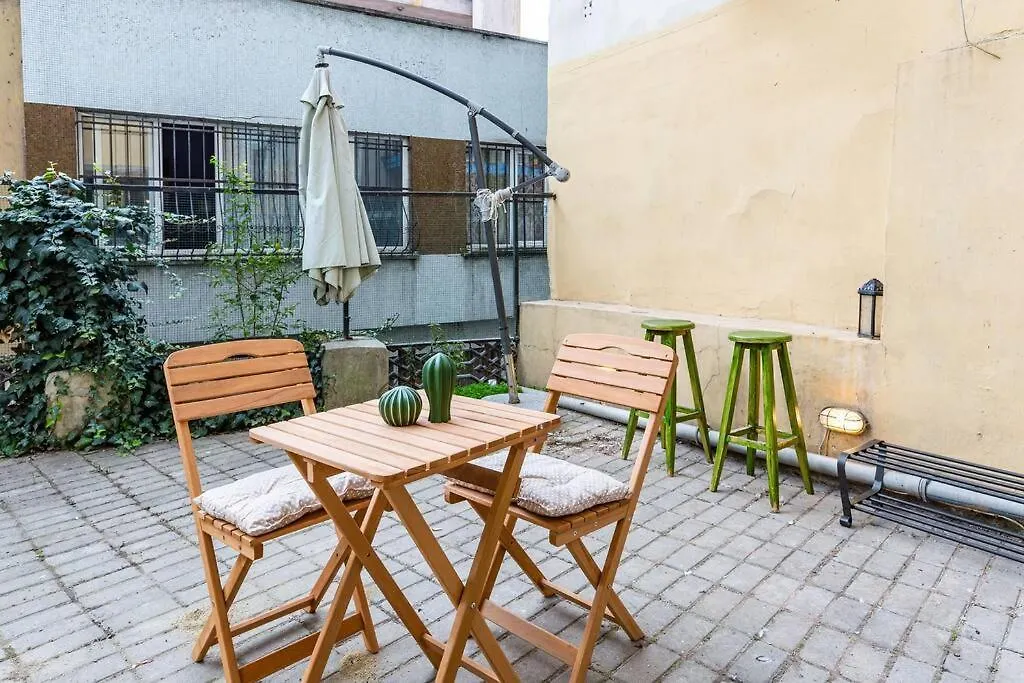 1Br Central Flat 5 Min Walk To Istiklal In Beyoglu Стамбул 0*,  Турция